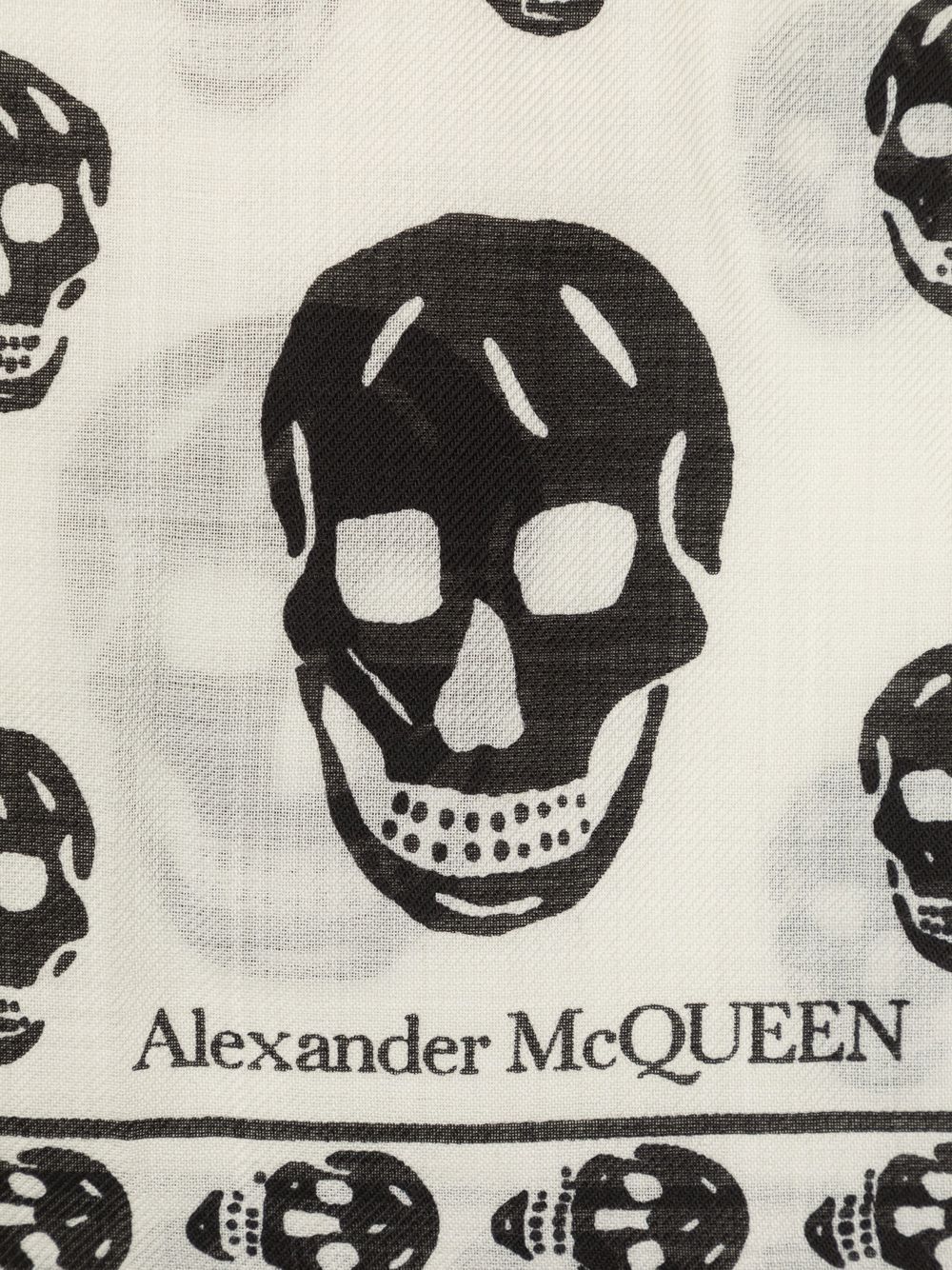 Alexander McQueen Scarfs White image 2