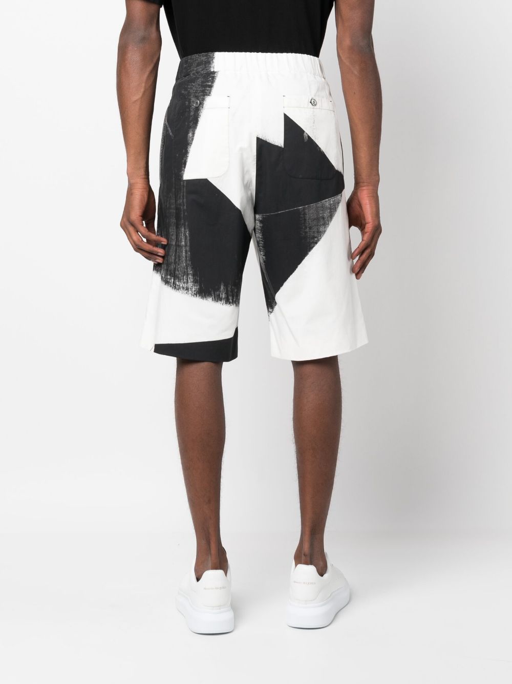 Alexander McQueen Shorts Black image 2