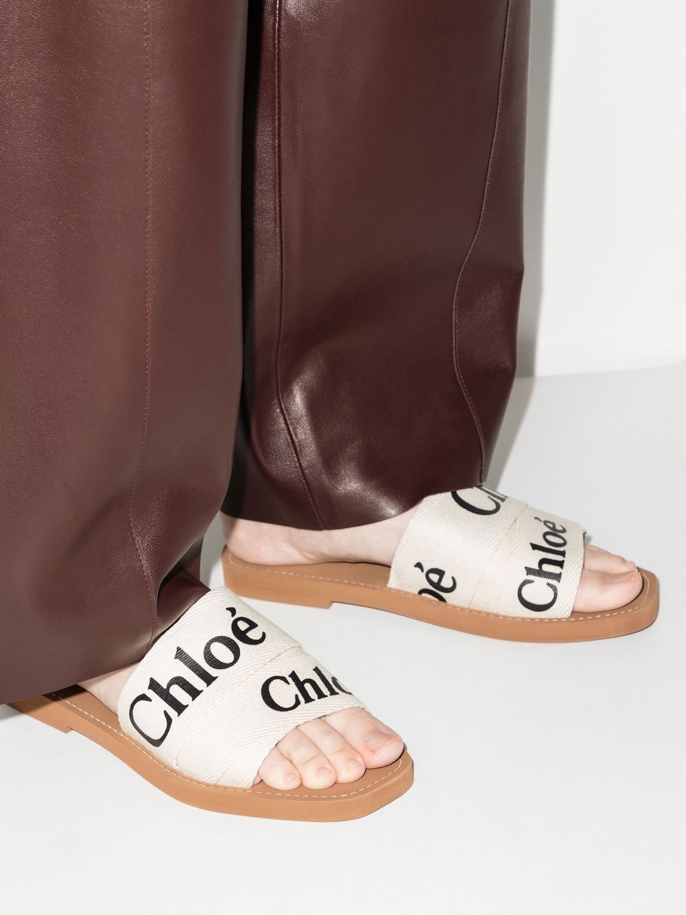 Chloé Linen Logo-Print White Sandals image 3