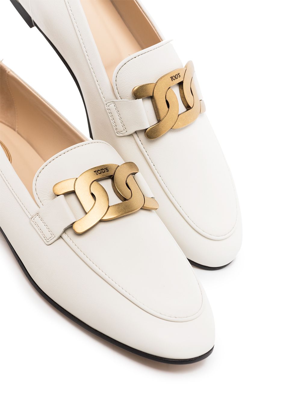 Tod's Women's White Leather Slip-On Flat Shoes with Chain Detail image 3