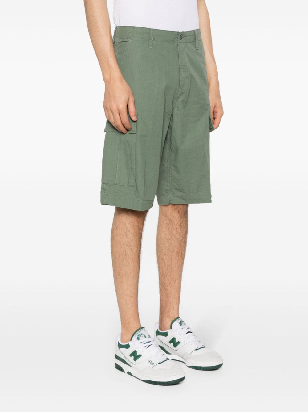 CARHARTT WIP MAIN Shorts Green image 4