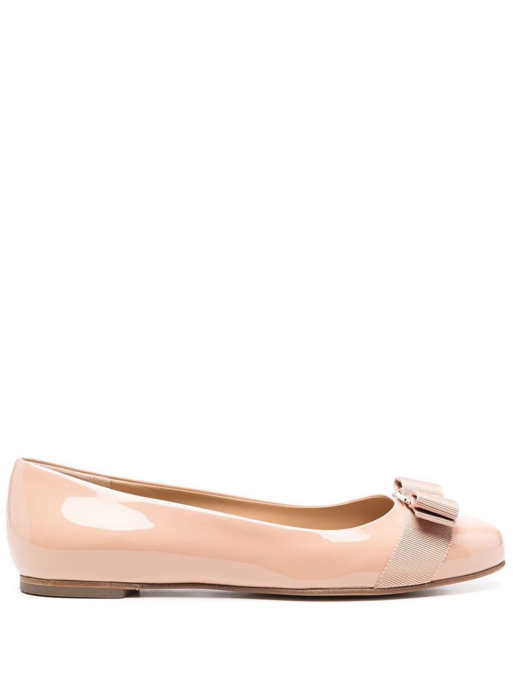 Ferragamo Women's Flat Shoes in Powder Pink Patent Leather image 0