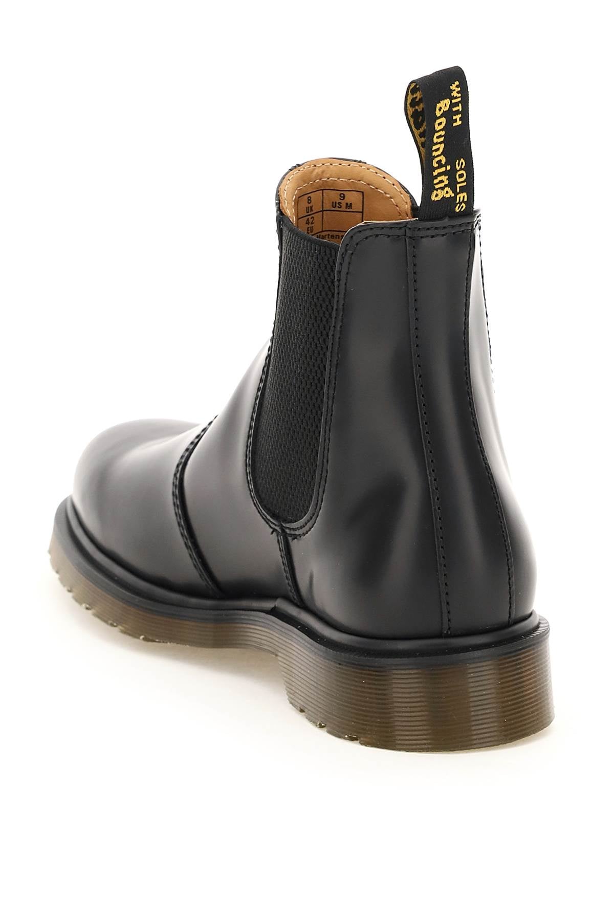 Dr.Martens smooth leather 2976 chelsea boots image 2