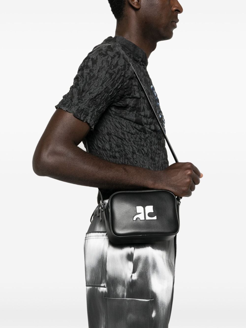 Courrèges Re-Edition Black Calfskin Leather Shoulder Bag image 3