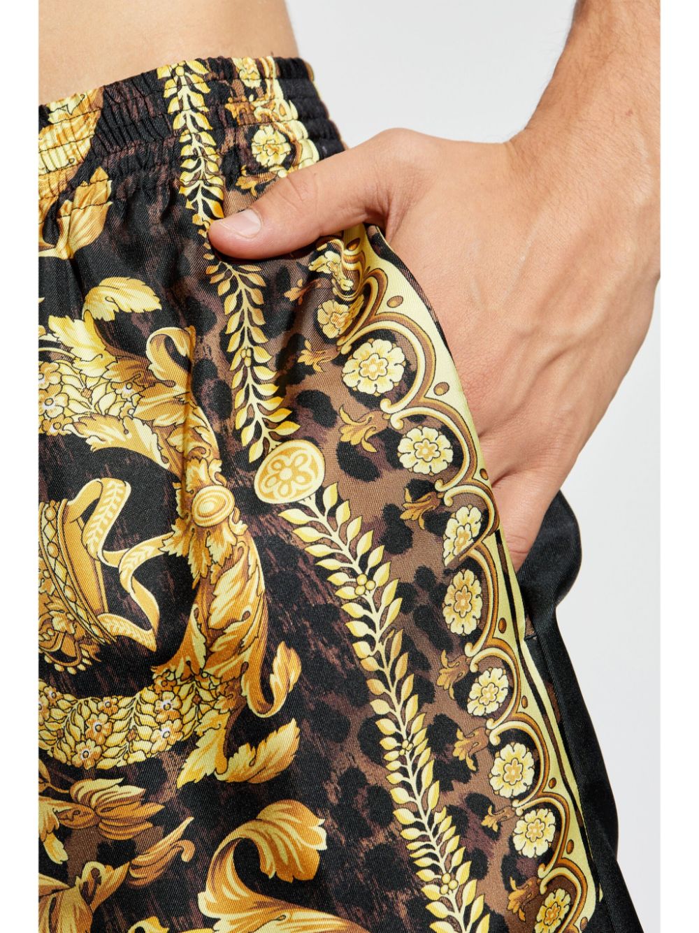 Versace Shorts Golden image 2