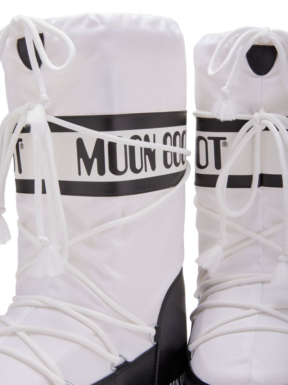 SLEEKEO Moon Boot - White & Black Two-Tone Winter Boots image 1