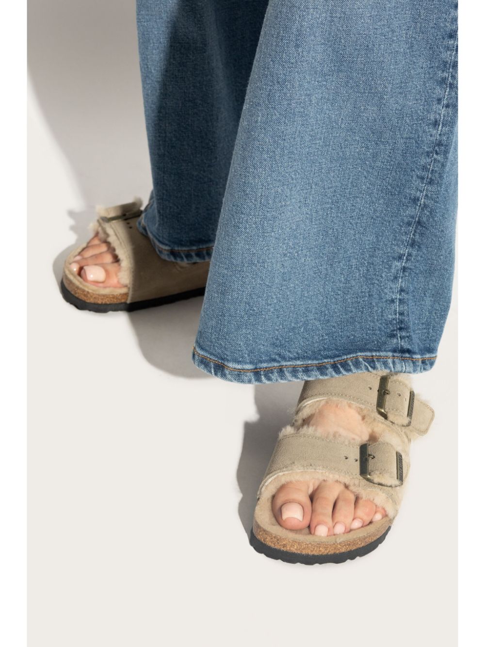 Birkenstock Arizona Shearling Sandals - Dove Grey image 4