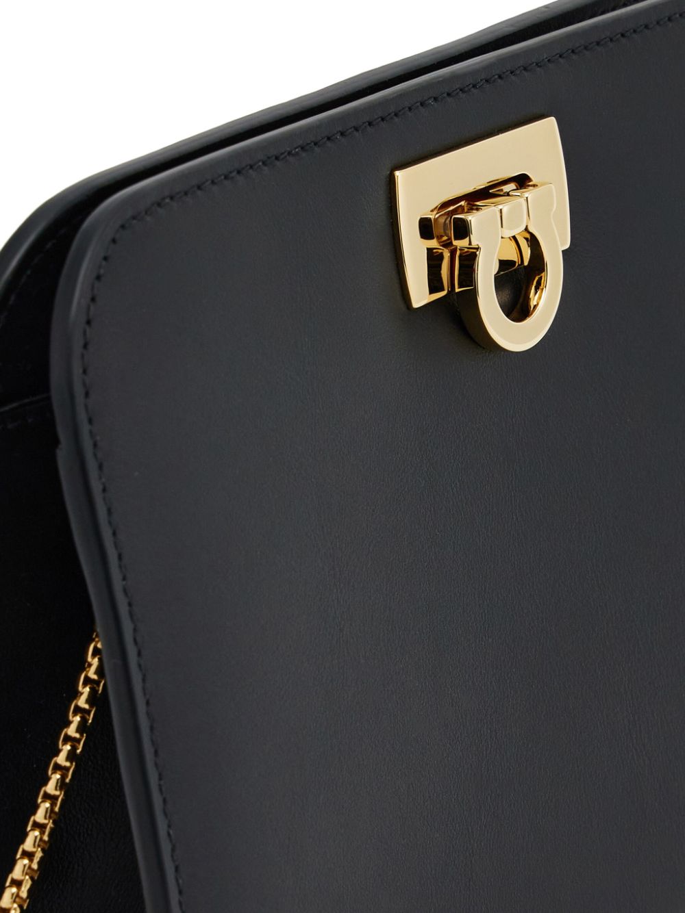 Salvatore Ferragamo Black Diana Mini Leather Shoulder Bag image 4