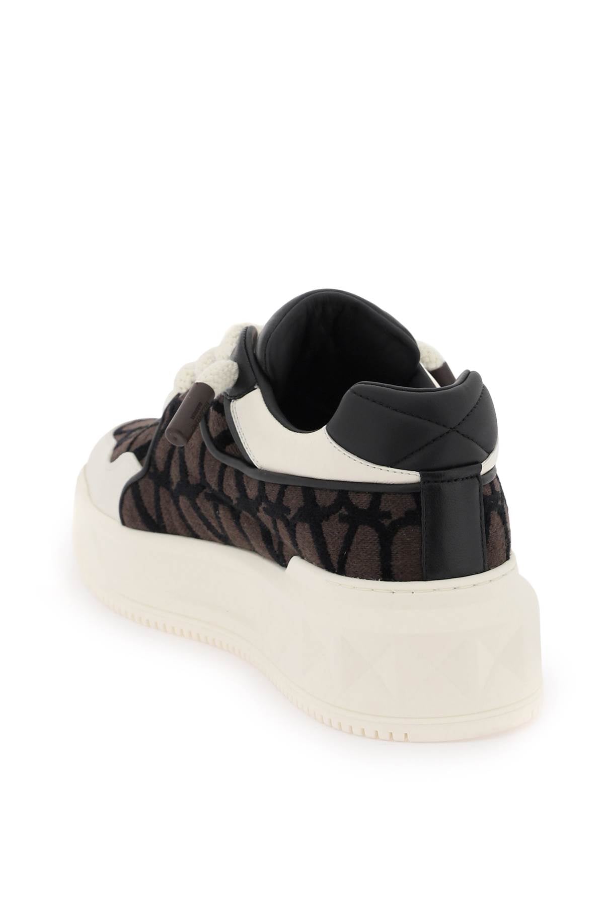 Valentino GARAVANI one stud xl low-top sneakers image 2