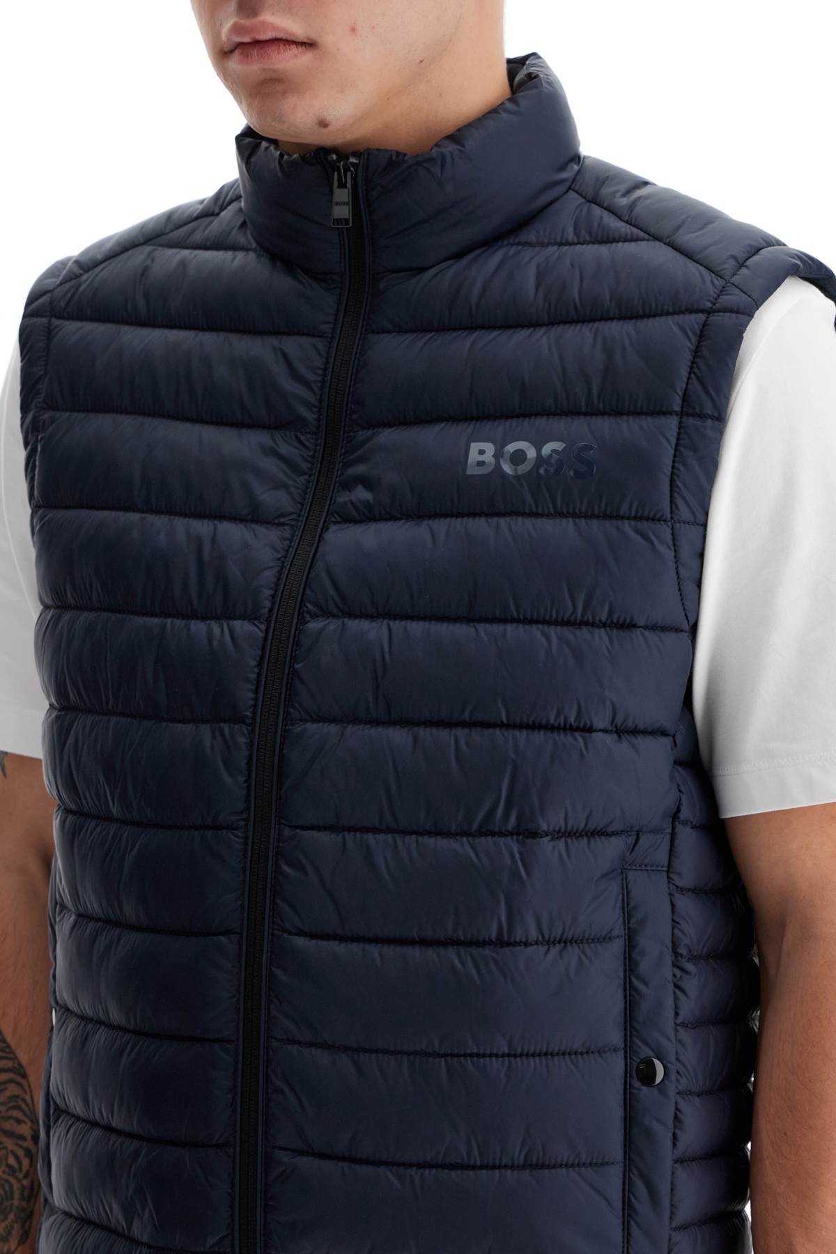 BOSS Padded Foldable Vest with Water-Repellent Finish image 3