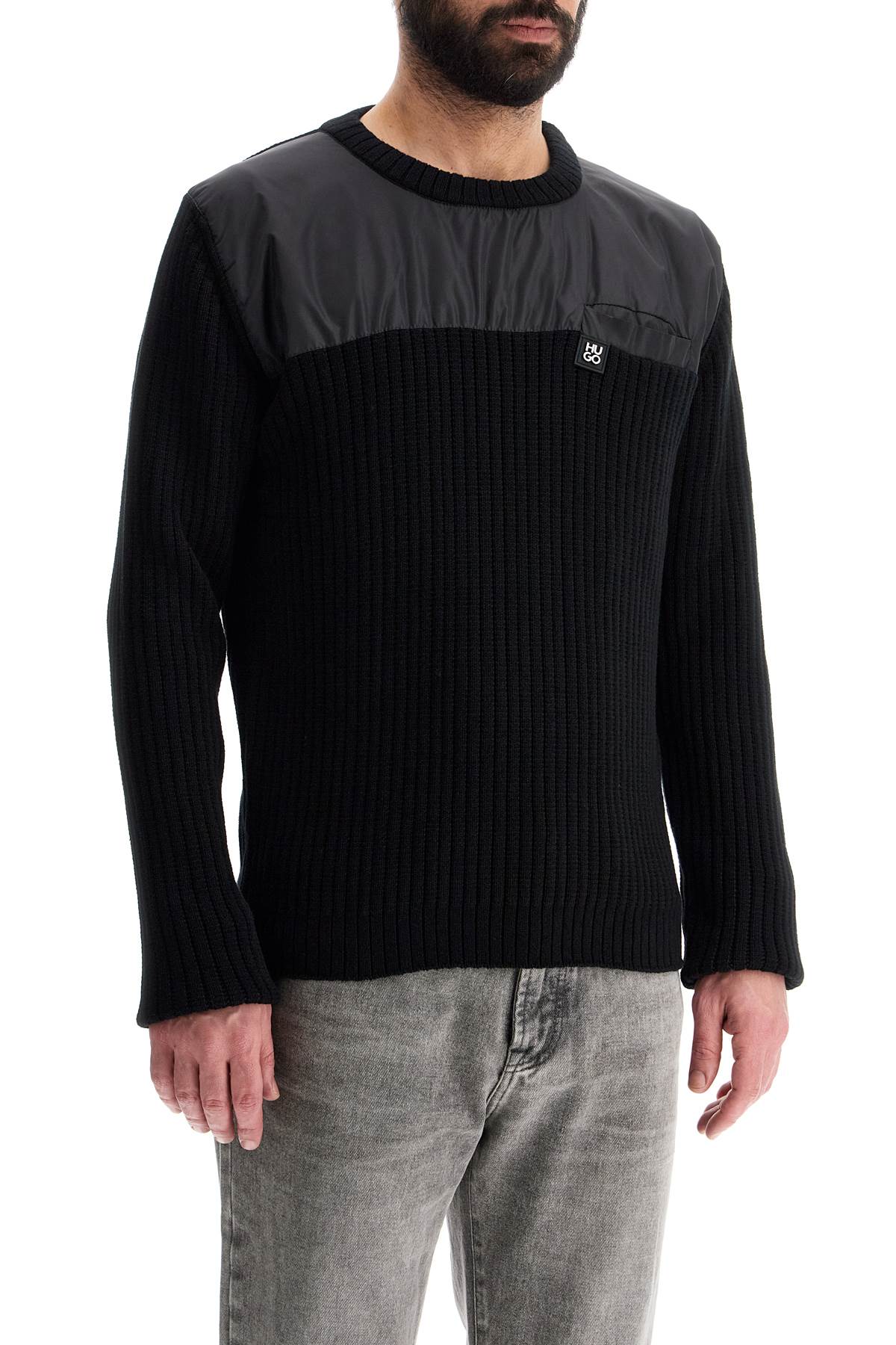 Hugo men's black cotton sweater with round neck and pocket image 1