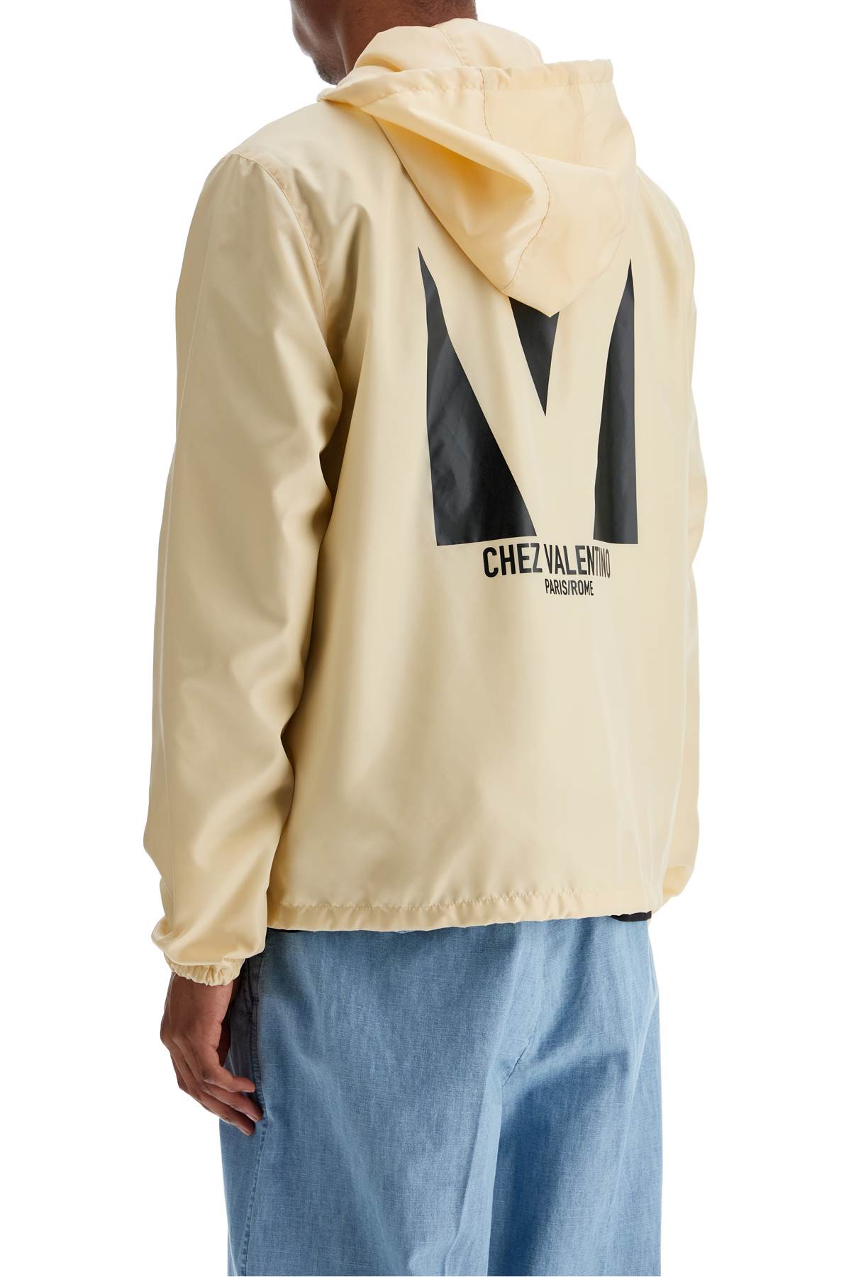 Valentino Garavani beige hooded windbreaker in logoed polyamide image 2