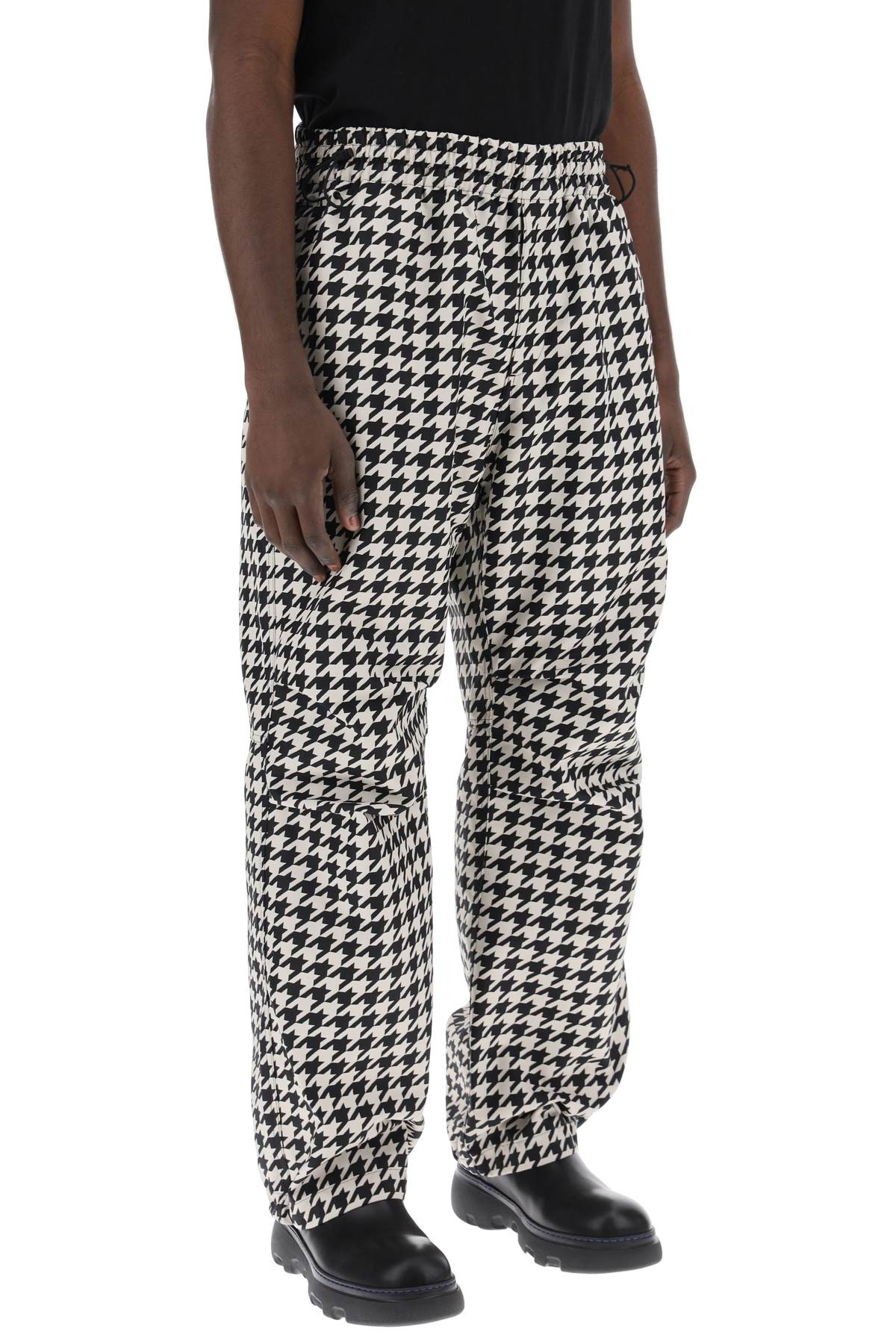 Burberry workwear pants in houndstooth image 1