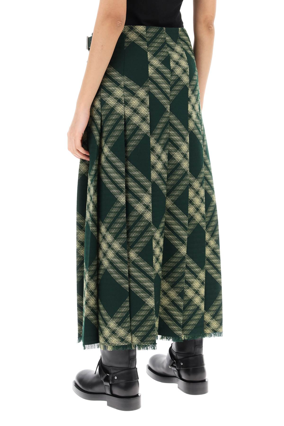 Burberry maxi kilt with check pattern image 2