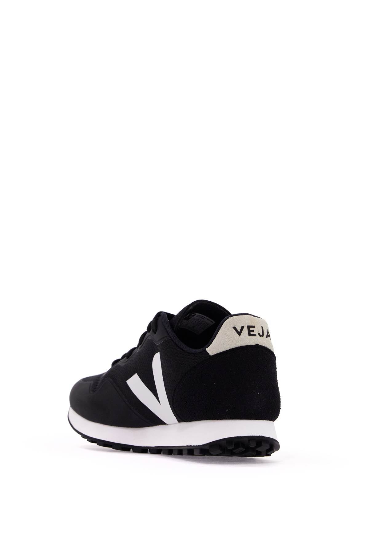 VEJA SDU B-Mesh Sustainable Sneakers image 2